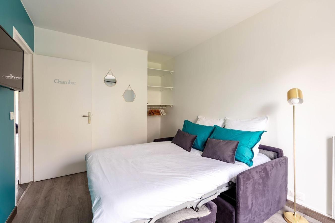 Charmant Refuge Avec Jardin, A 6 Minutes A Pied Du Metro Creteil L Echat-Lovely Retreat With Garden, Located A 6-Minute Walk From Creteil L Echat Metro Station Экстерьер фото