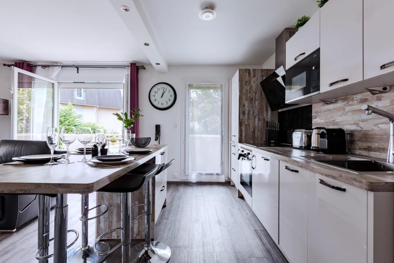 Charmant Refuge Avec Jardin, A 6 Minutes A Pied Du Metro Creteil L Echat-Lovely Retreat With Garden, Located A 6-Minute Walk From Creteil L Echat Metro Station Экстерьер фото